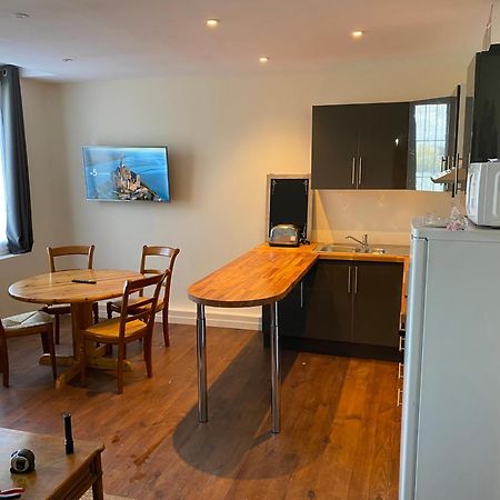 Chambres D'Hotes Autour De La Rose Honfleur Esterno foto